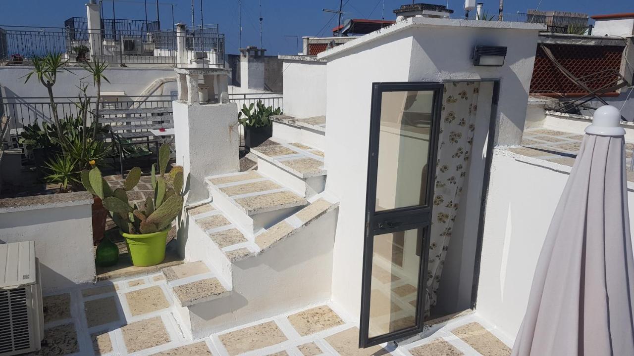 Cozy House In Ostuni With Panoramic Terraces Apartment Exterior photo