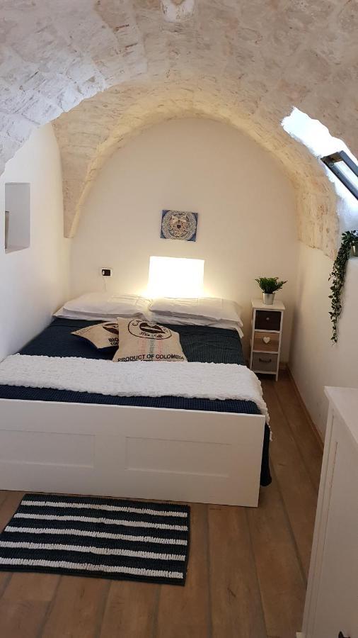 Cozy House In Ostuni With Panoramic Terraces Apartment Exterior photo