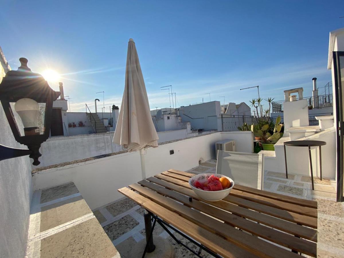 Cozy House In Ostuni With Panoramic Terraces Apartment Exterior photo